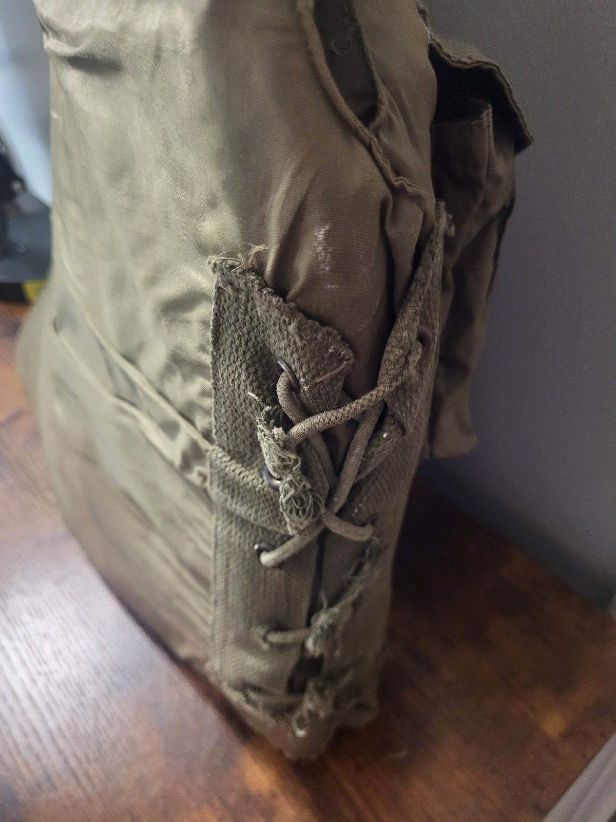 Vintage Korean / Vietnam War Era Armor Protective Vest M-1952A | Size Medium