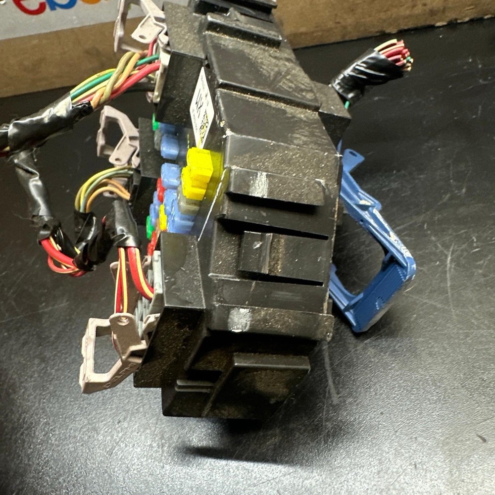 Chevy Silverado 2008 fuse box cover interior (•2)