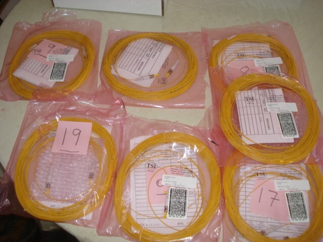 Simplex fiber optic cables