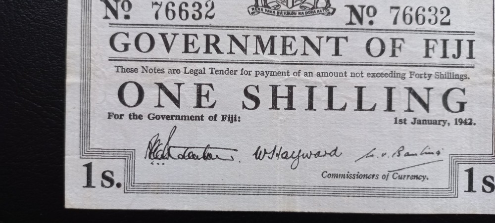 Fiji 1 Shilling, 1942, (P-48a)