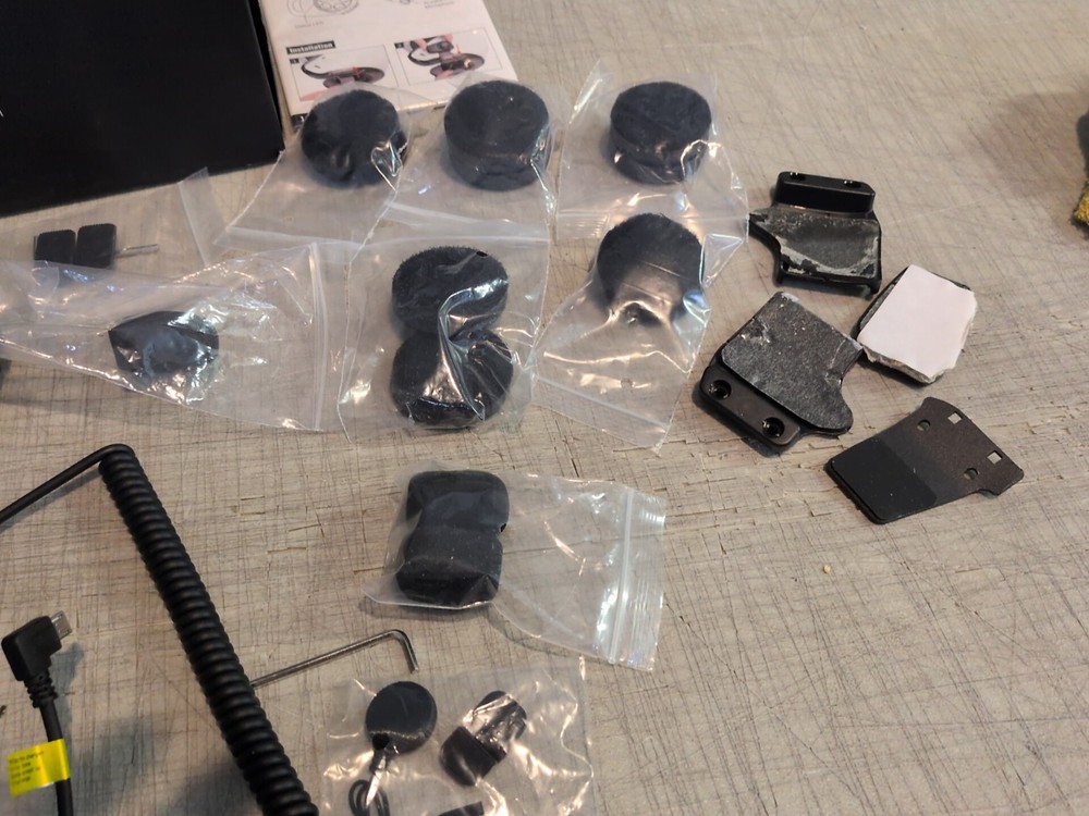 Sena SMH10D-11 Dual Motorcycle Bluetooth Headset Intercom READ DESCRIPTION!