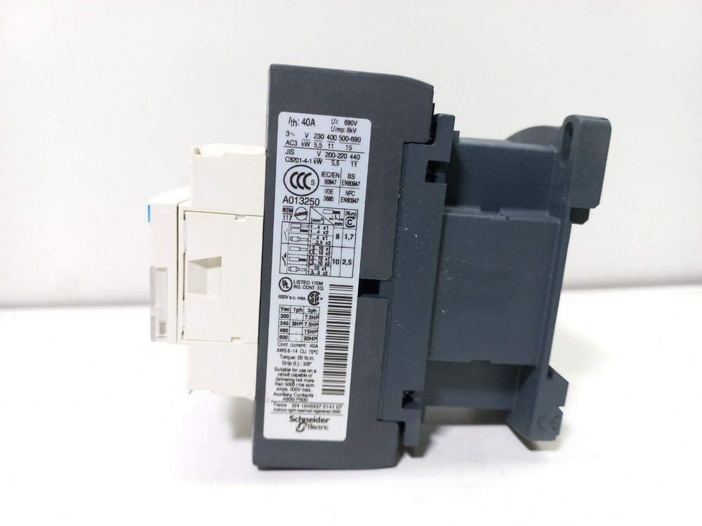 Telemecanique LC1D25M7 Contactor