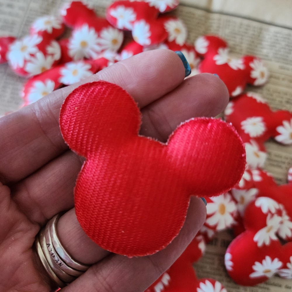 2pc Red Daisy Mouse Head Applique, Craft Supply