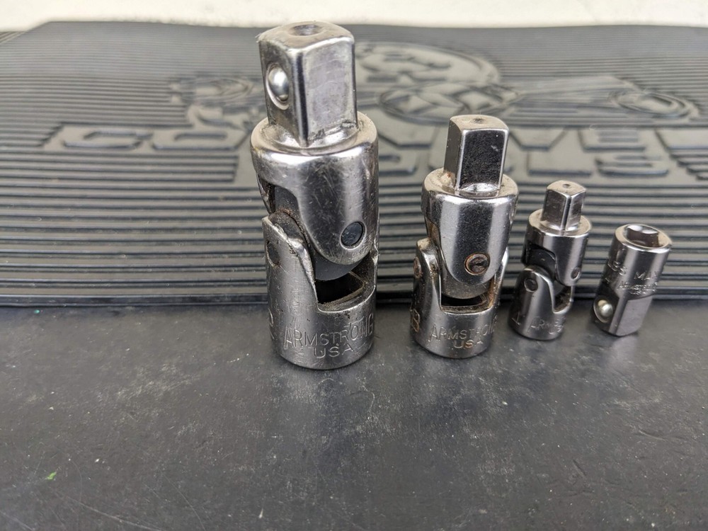 #ax037 Armstrong Tools USA 4pc Universal Joint Socket Adapter Set