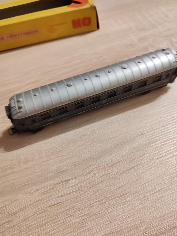 Tempo HO DB 2nd Class Passenger Coach – Vintage – Boxed