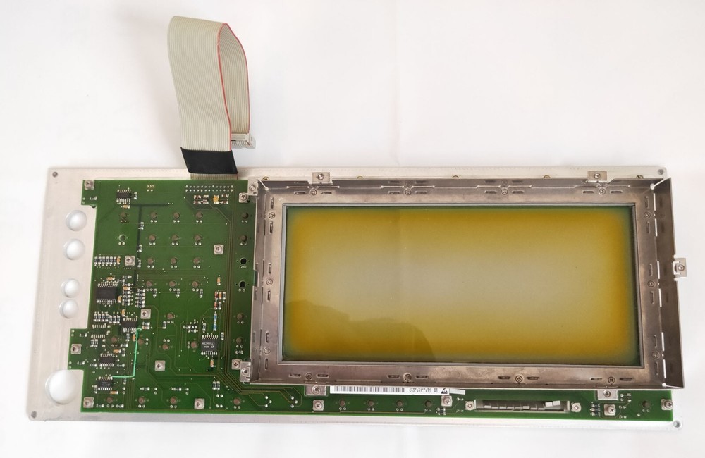 Rohde & Schwarz SFQ TV Test Transmitter front panel