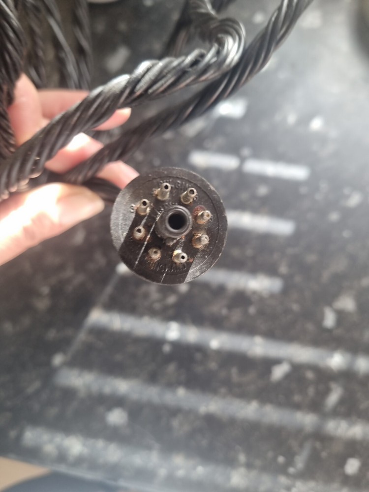 Bulgan Cable ( Octal) (Mc Murdo)