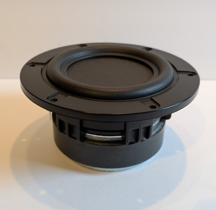 Tectonic TEBM65C20F-8 3-1/2" BMR Full-Range Speaker 8 Ohms