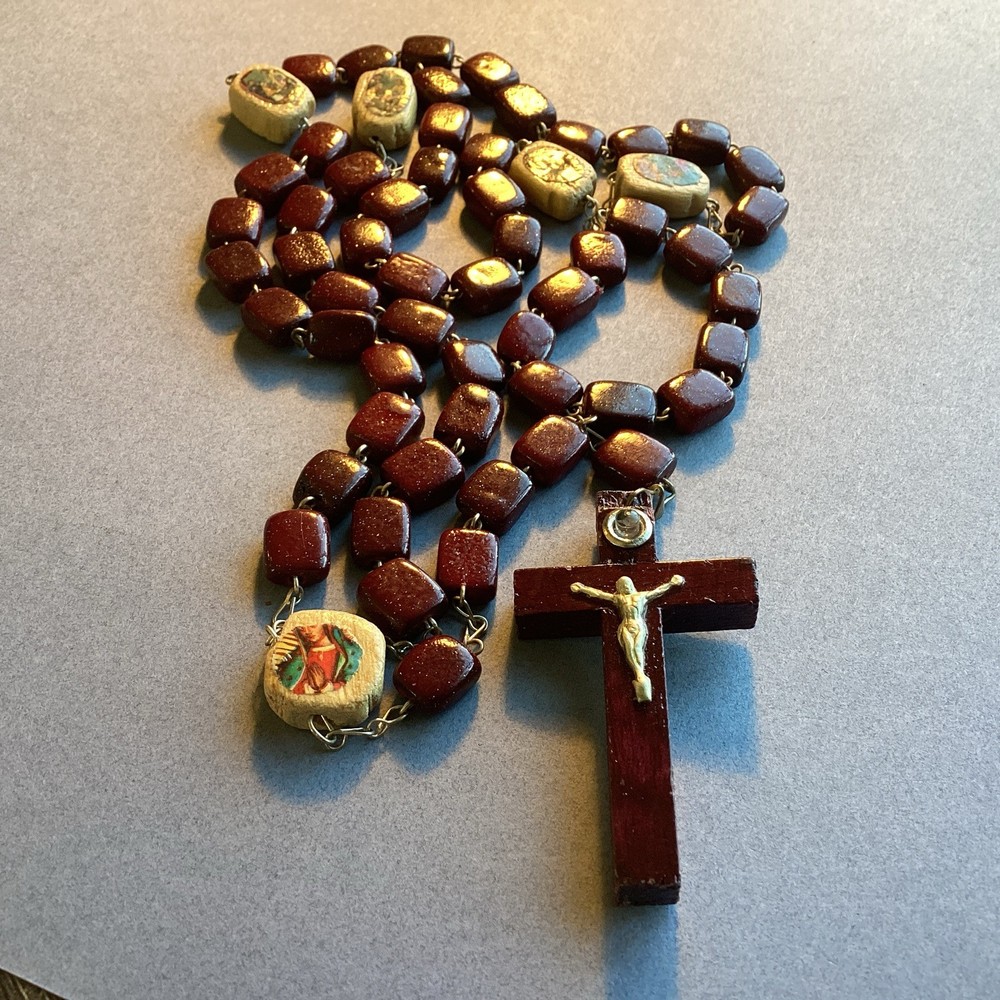 Vintage Catholic Religious 21” Maroon Rosary Beads. #259