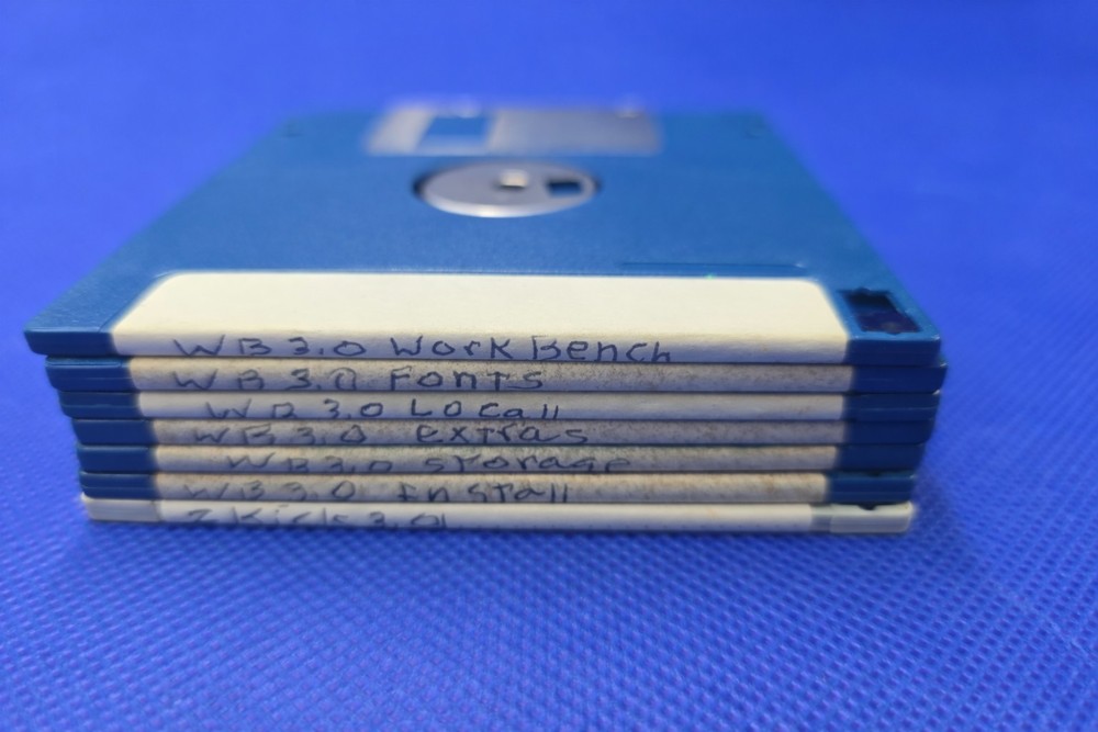 Commodore Amiga Workbench 3.0 Disk Set 7 Disks Install Fonts Extras Rare