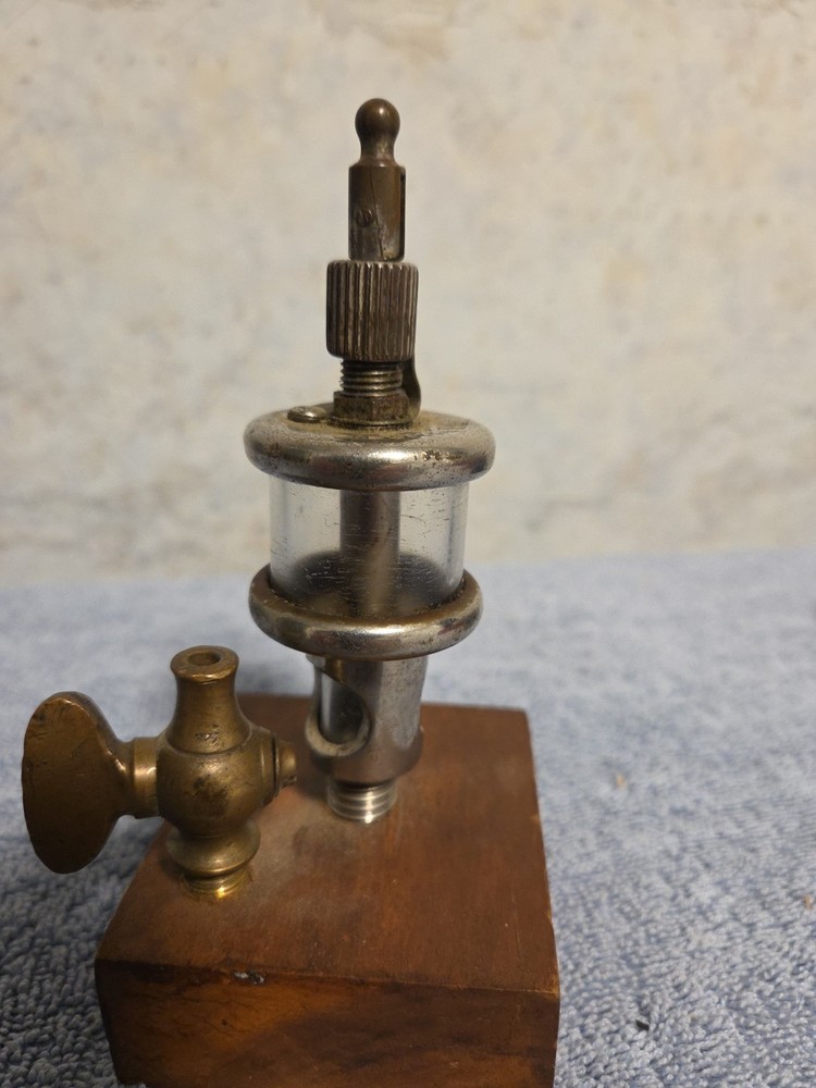 Vintage Delaval Cream Separator Engine Sight Drip Oiler