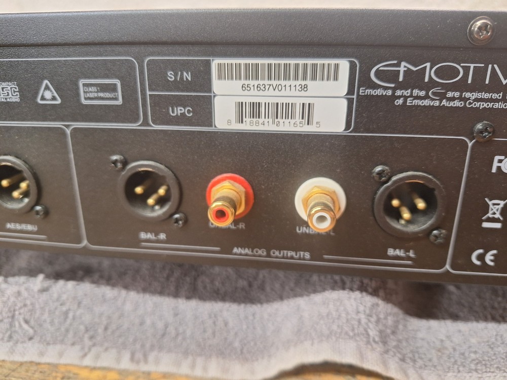 Emotiva ERC-3 Differtial Reference CD Player Gen 2 Digital Analog Untested