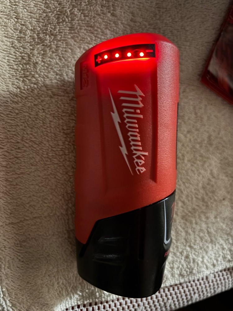 MILWAUKEE TOUGHSHELL HEATED EXTRA LARGE JACKET OPEN BOX WITH BATTERY & CHARGER