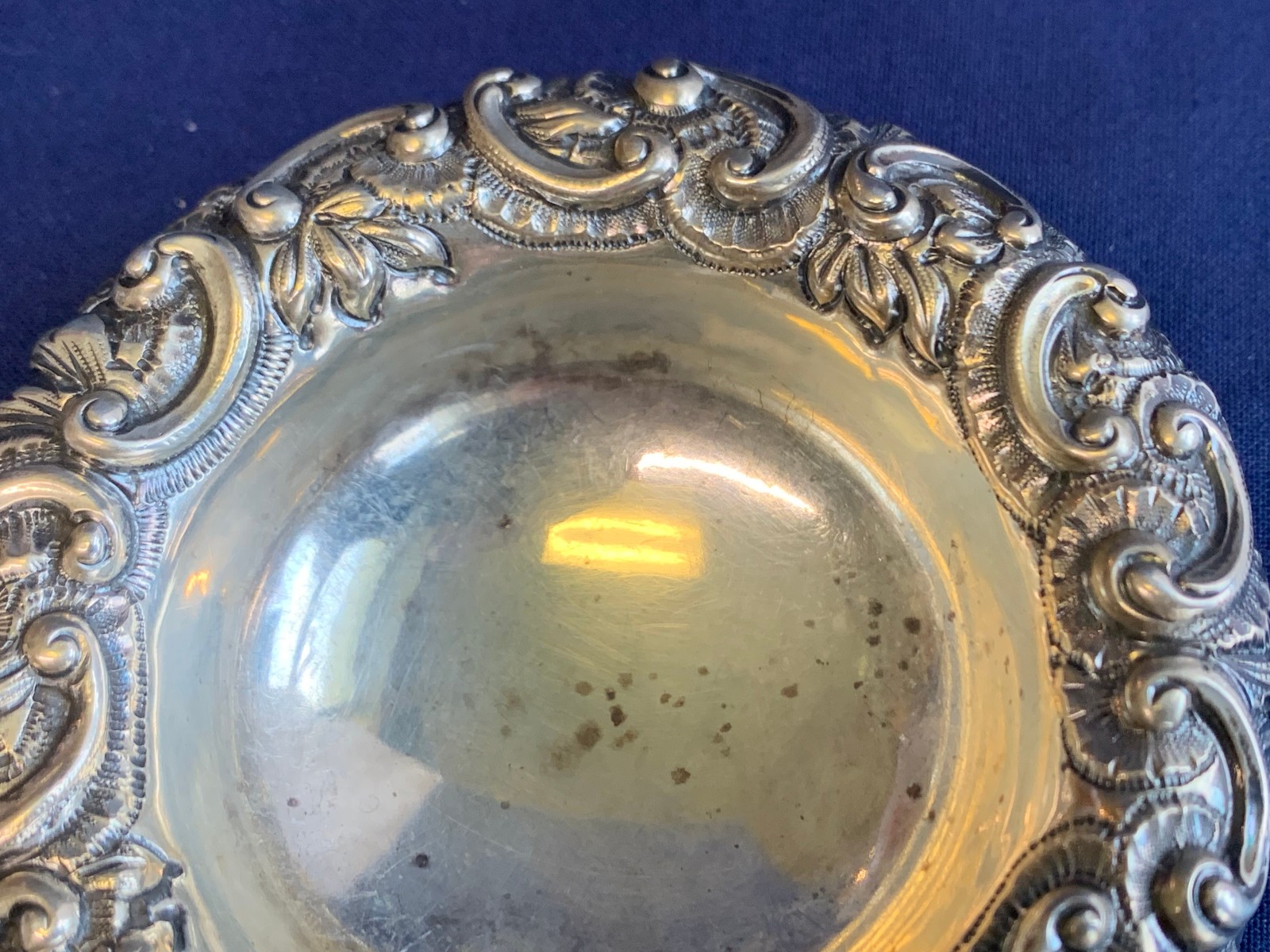 Antique Sterling Silver Condiment Dish Master Salt Cellar 36.66g Floral Repousse