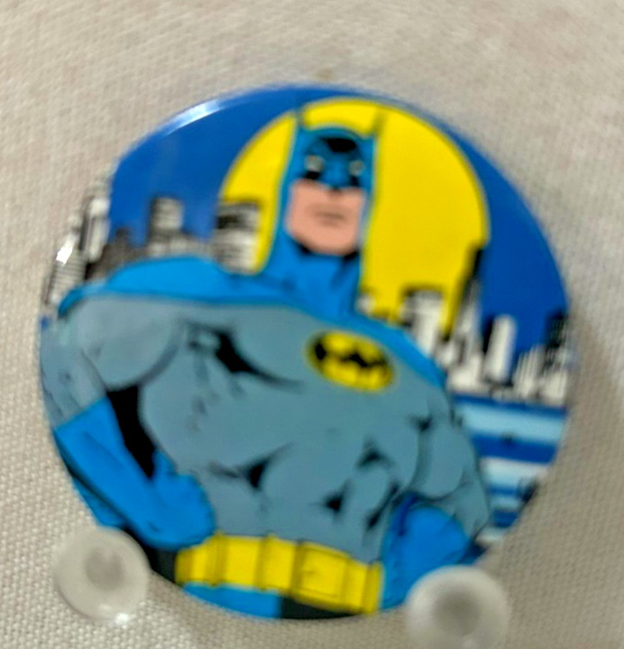 BATMAN:  BUTTON IMAGE 5