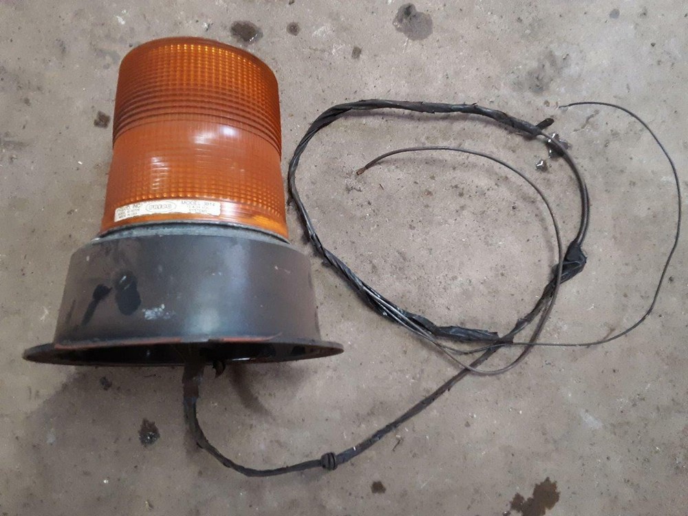 Working Preco 3814 Flash Strobe Emergency Light Beacon 12V/24V Snow Plow Amber
