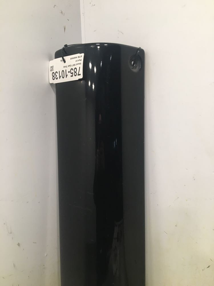 2013 Peterbilt 587 Cab Exterior Trim Panel (785-10138)