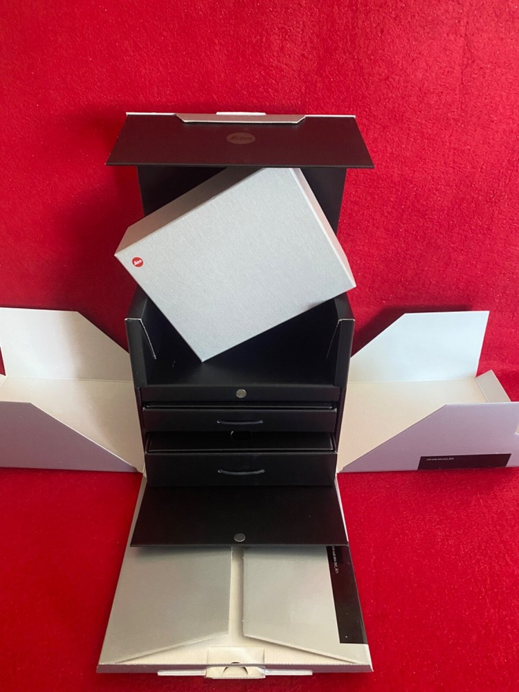 Leica M 10947 Empty Retail Box Only / Empty Box /