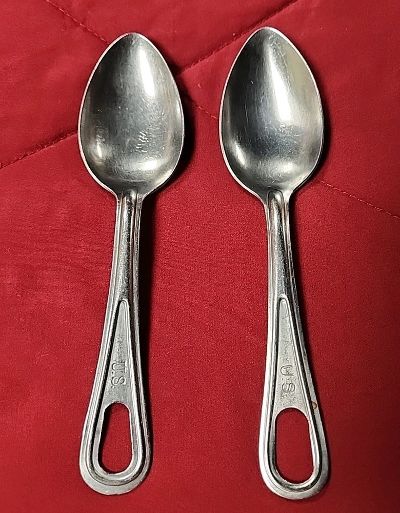 WWII US Original Infantry Military Mess Kit Spoons~1 Wallco/ other 1 unbranded