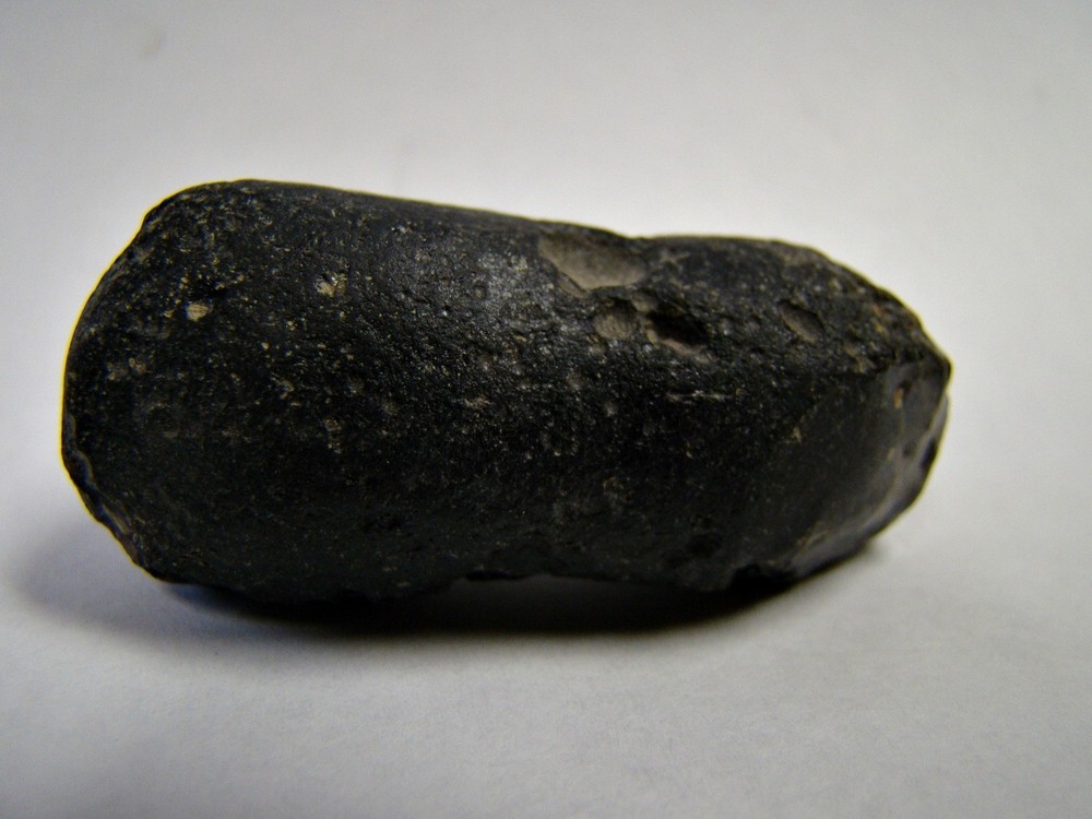 45MM TEKTITE METEORITE SPECIMEN