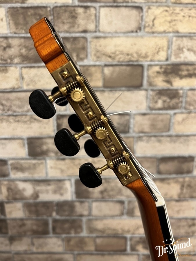 Manuel Adalid Invocación 2025 w/hard case USED