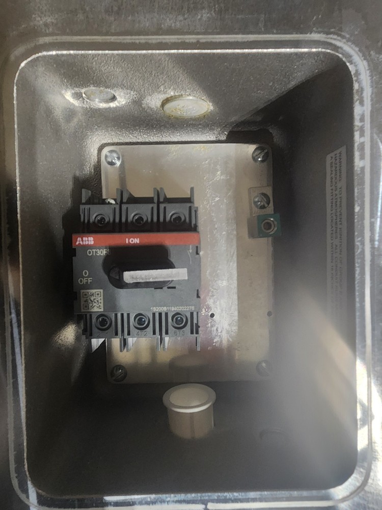 Crouse Hinds EIDA3030 30 Amp 3 Phase 3 Pole Explosion Proof Disconnect