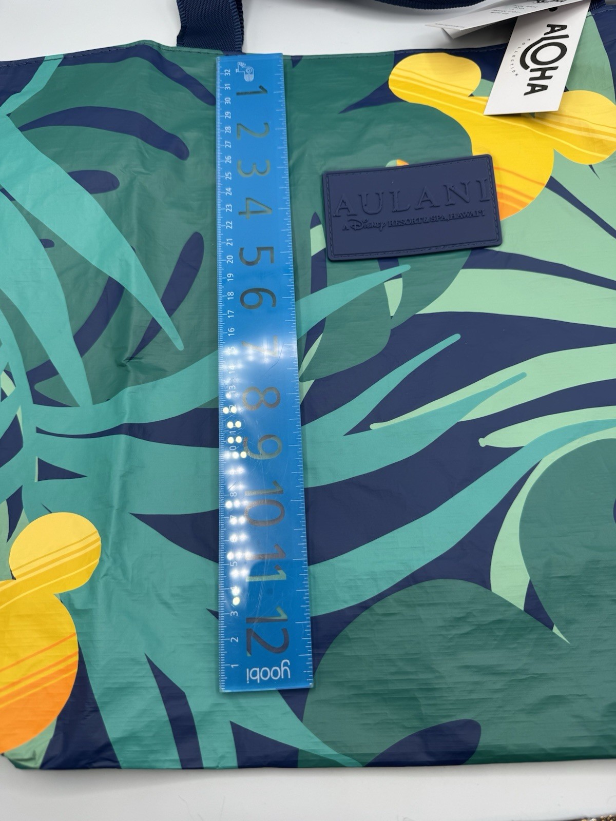 *New Disney Aulani Aloha Collection X Splash Proof Zipper Tote Mickey Bag