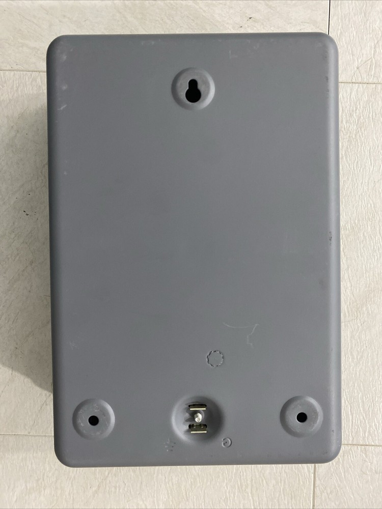 INTERMATIC TIME CONTROL Model V-46402 4-Pole single throw 208-240V