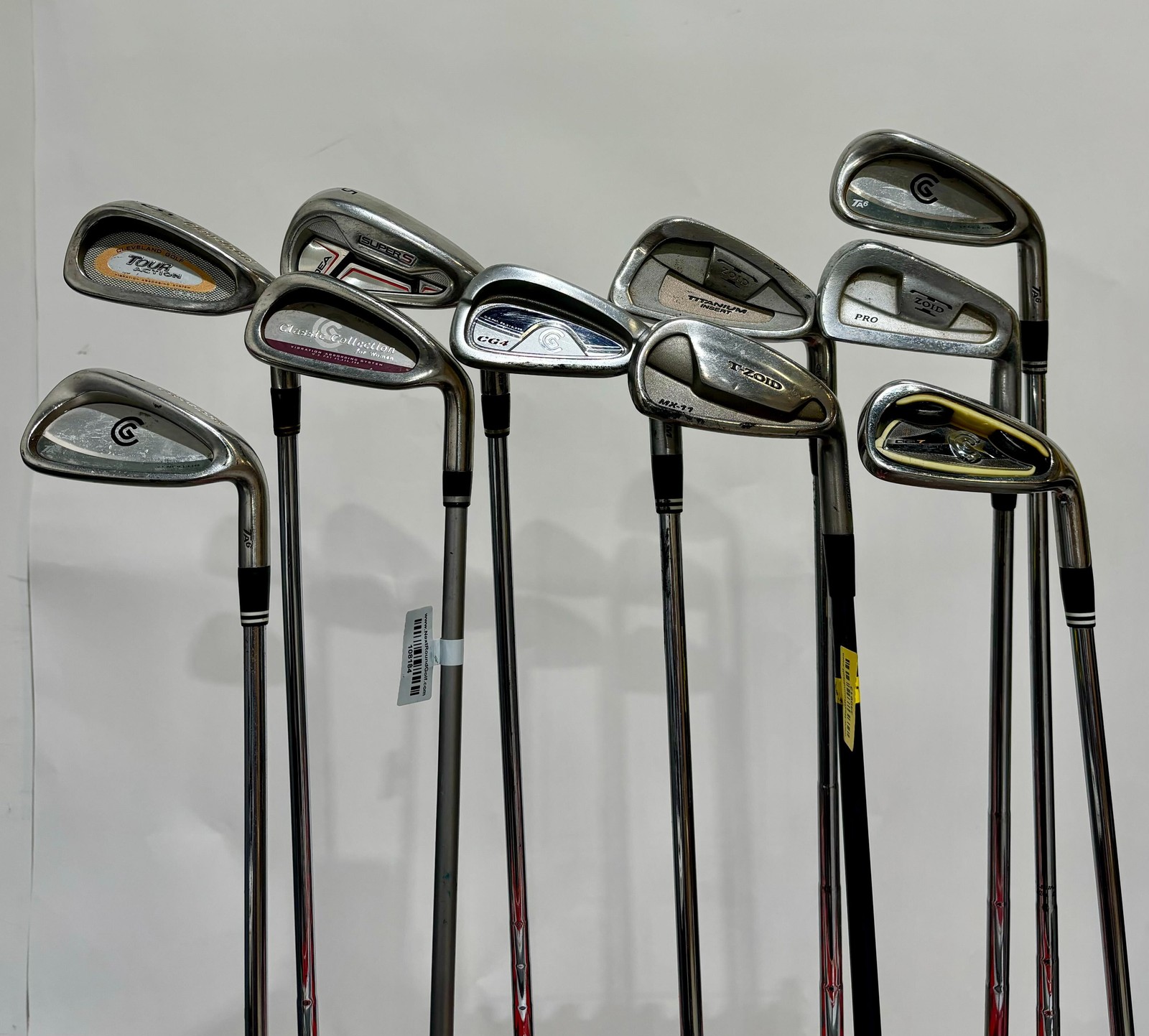 Wholesale Lot of 40 Golf Clubs - Assorted Irons