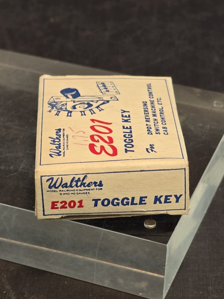 WALTHERS E201 TOGGLE KEY NIB HO GAUGE - SEE PICS
