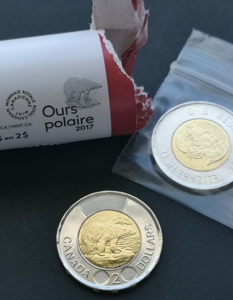 *** CANADA TOONIE 2017 *** BETTER DATE *** FROM MINT ROLL ***
