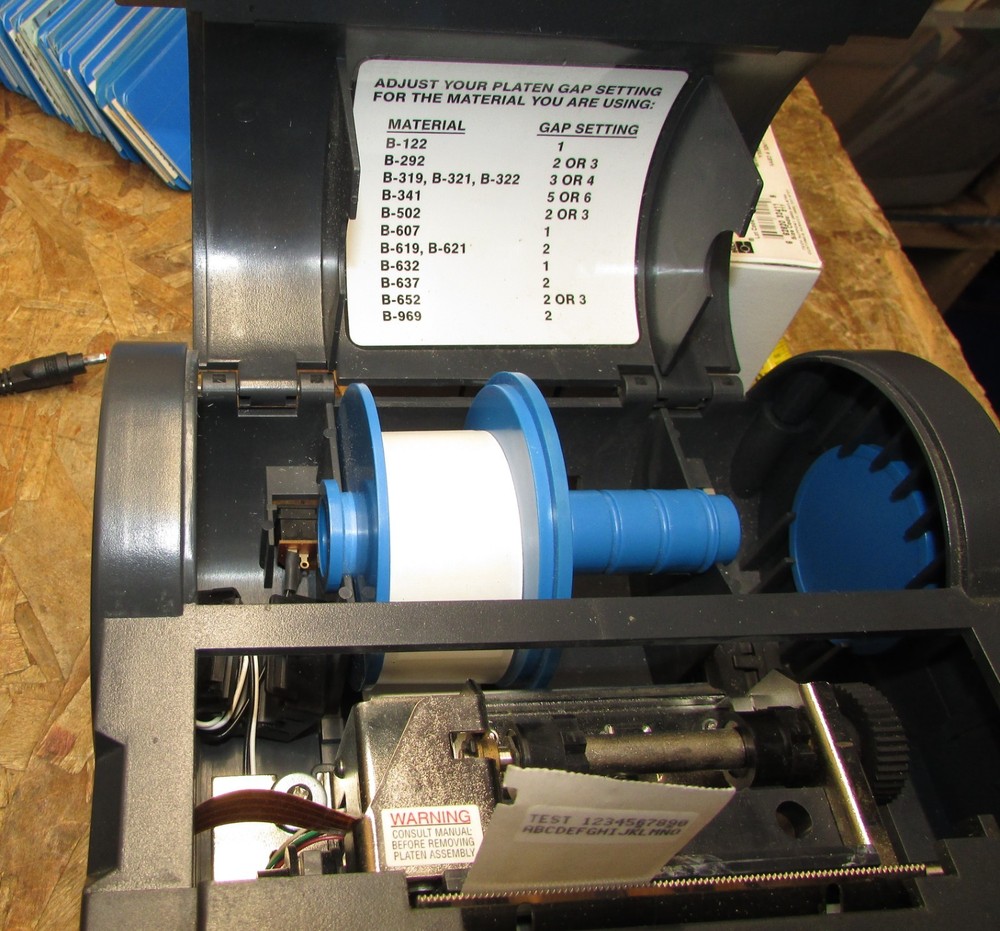 LOT Brady LS2000 Labeling System ID PRO Plus Wire Marker Printer Portable,Labels