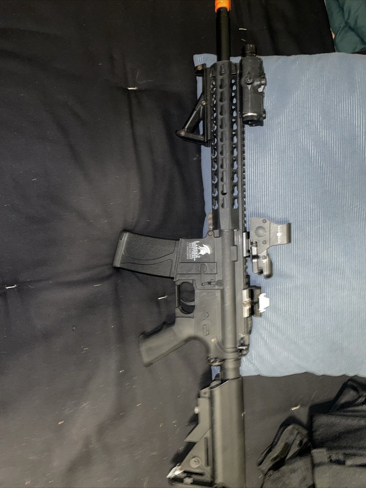 Airsoft Guns And Accessories