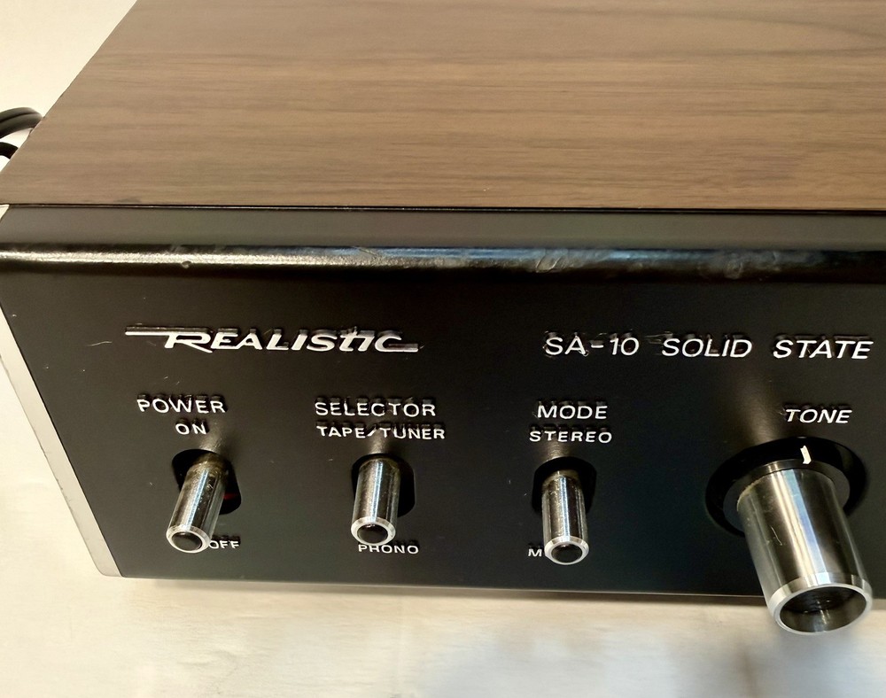 Realistic SA-10 Vintage Solid State Stereo Amplifier # 31-1982B Untested, Read