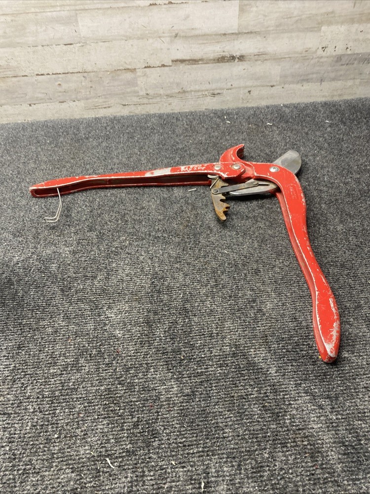 Used MCC 2" Ratchet Shears