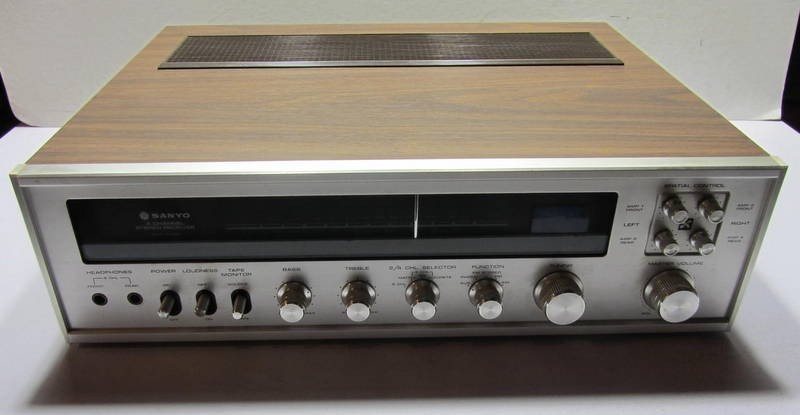 Sanyo 4 Channel Receiver DCX 2700K- WORKS
