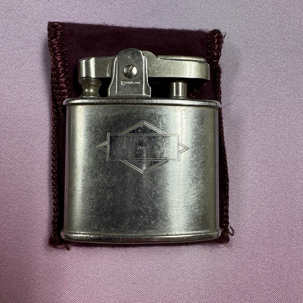 VINTAGE RONSON Standard SILVER Tone LIGHTER With Box And Soft Protector