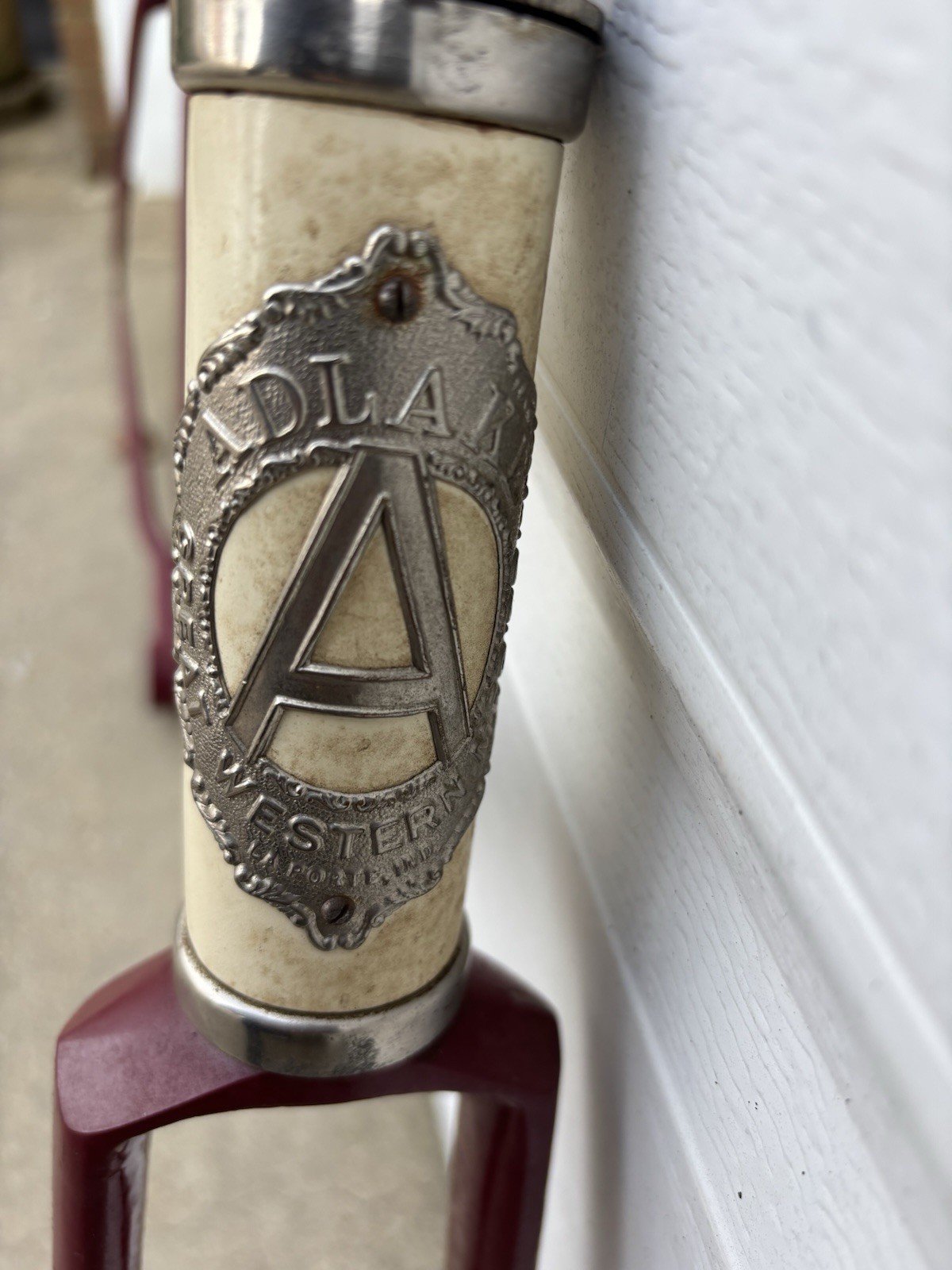 ANTIQUE 1900'S CIRCA ADLAKE 28" REPAINTED MOTORBIKE FRAME SET