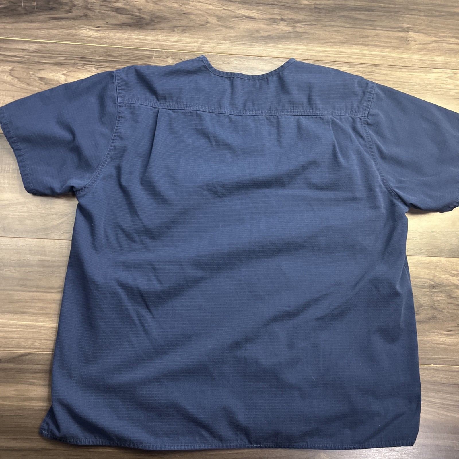 Carhartt Shirt Mens Large Blue Ripstop V-Neck Pockets Medical Uniform Scrub