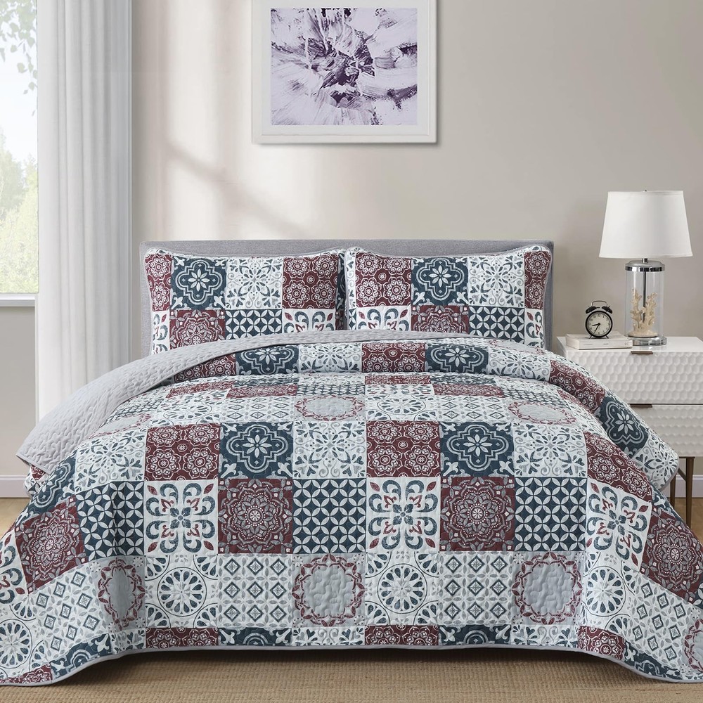 Dobuyly Patchwork Quilt Set Queen Size Boho Plaid Bedspread Queen, Red Grey