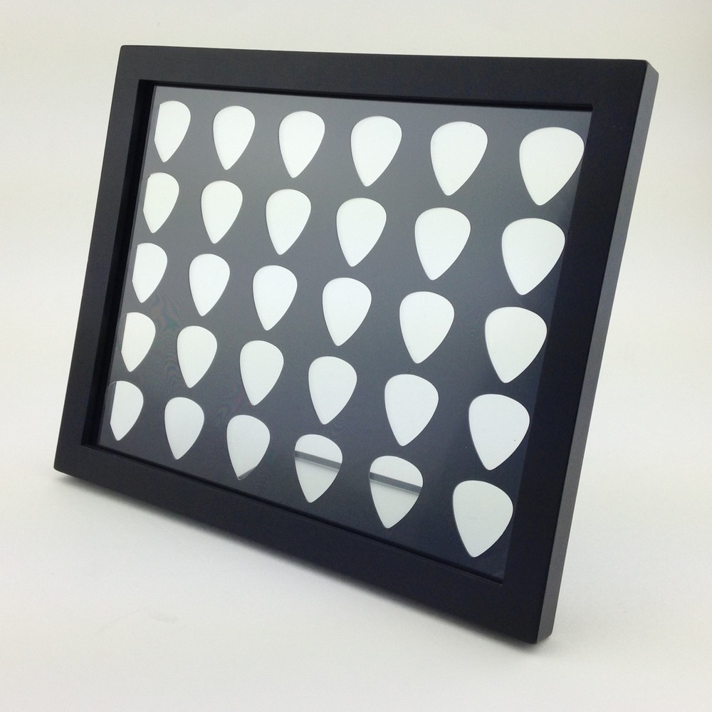 PLECTRUM SPECTRUM™ 8" x 10" Guitar Pick Display Insert - BLACK 30, NO FRAME