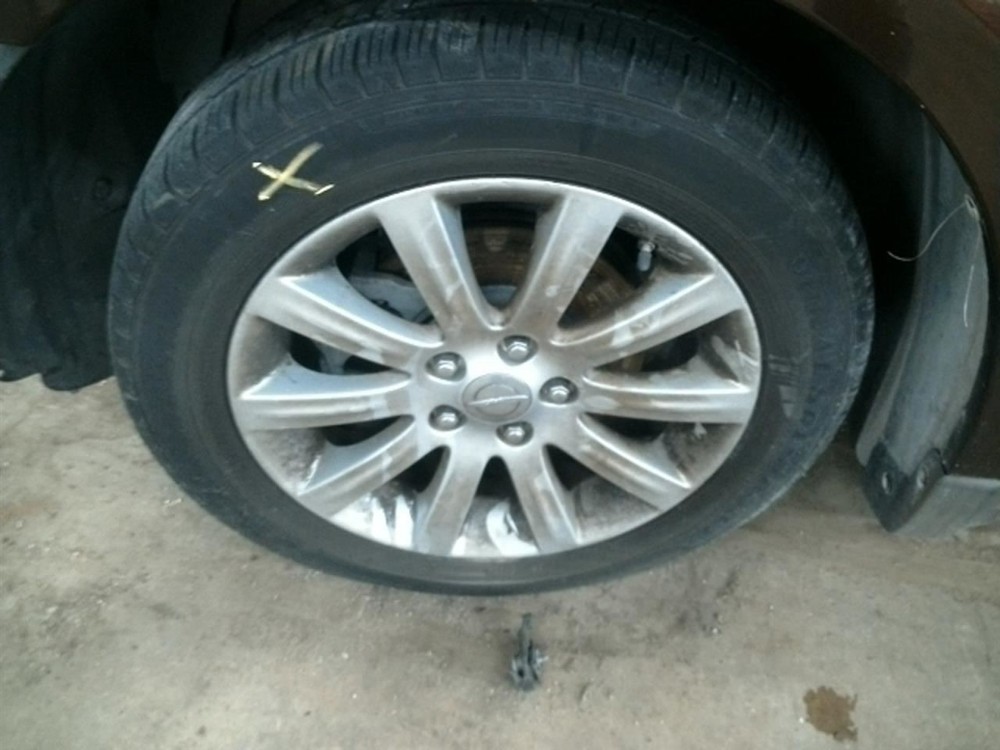 200 2013 Glove Box 104930432