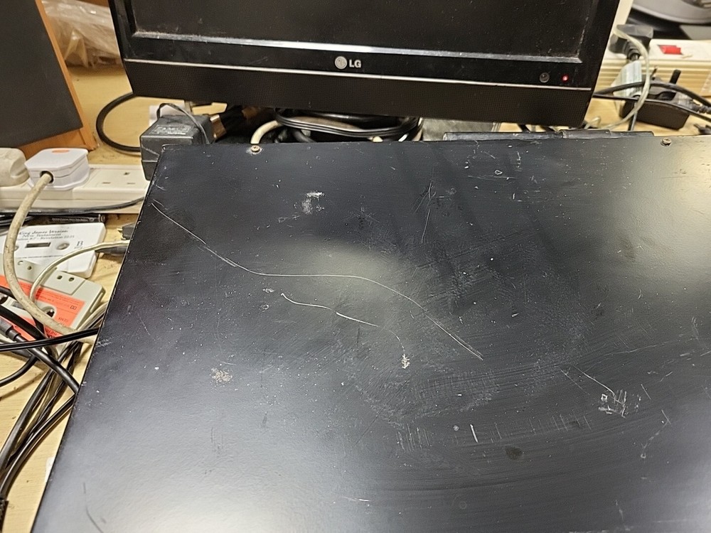 Denon TU-200 Stereo Tuner