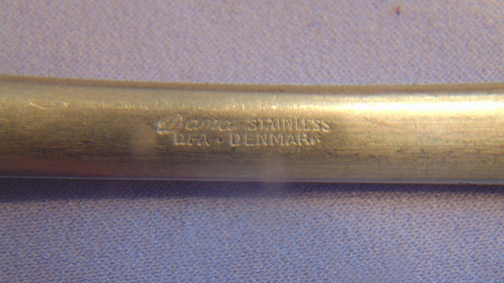 DANA STAINLESS DFA DENMARK LARGE (10 5/8")SOLID SERVING SPOON "DNS3" VERY NICE!