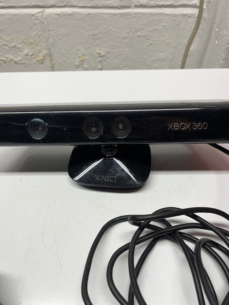 Microsoft 1414 Xbox 360 Kinect Sensor Bar And Controller - Black UNTESTED