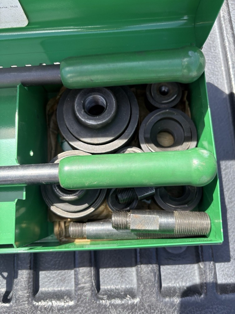 Greenlee 1804 Ratchet Knockout Punch Driver