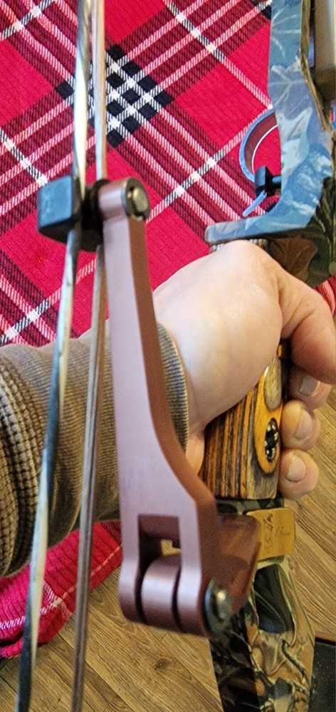 Fred Bear Code Compound Bow + Arrows and Case + QUICK shot Minty