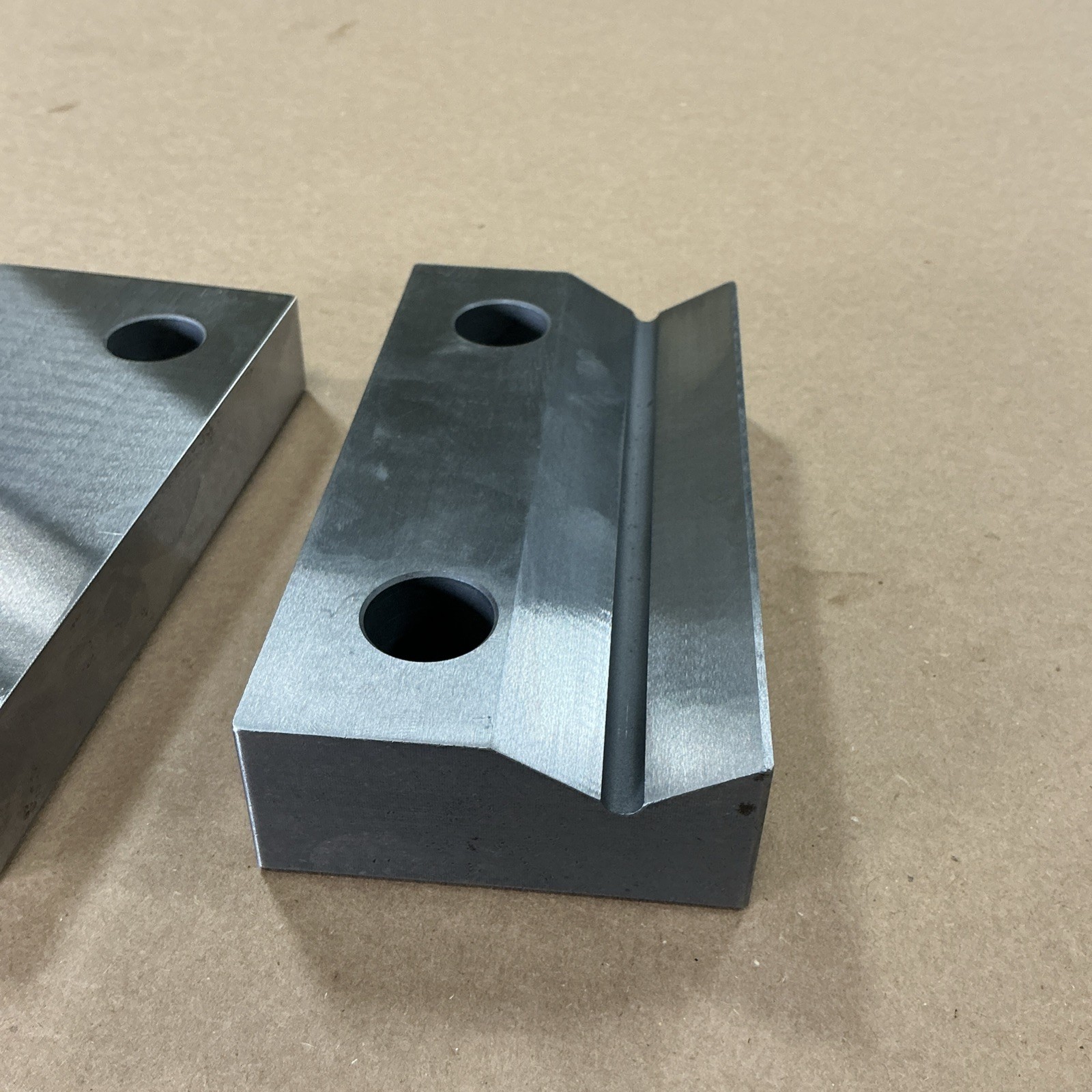 Tall 6” Horizontal V Jaw For Kurt Vises 4140 Heat Treated & Precision Ground USA