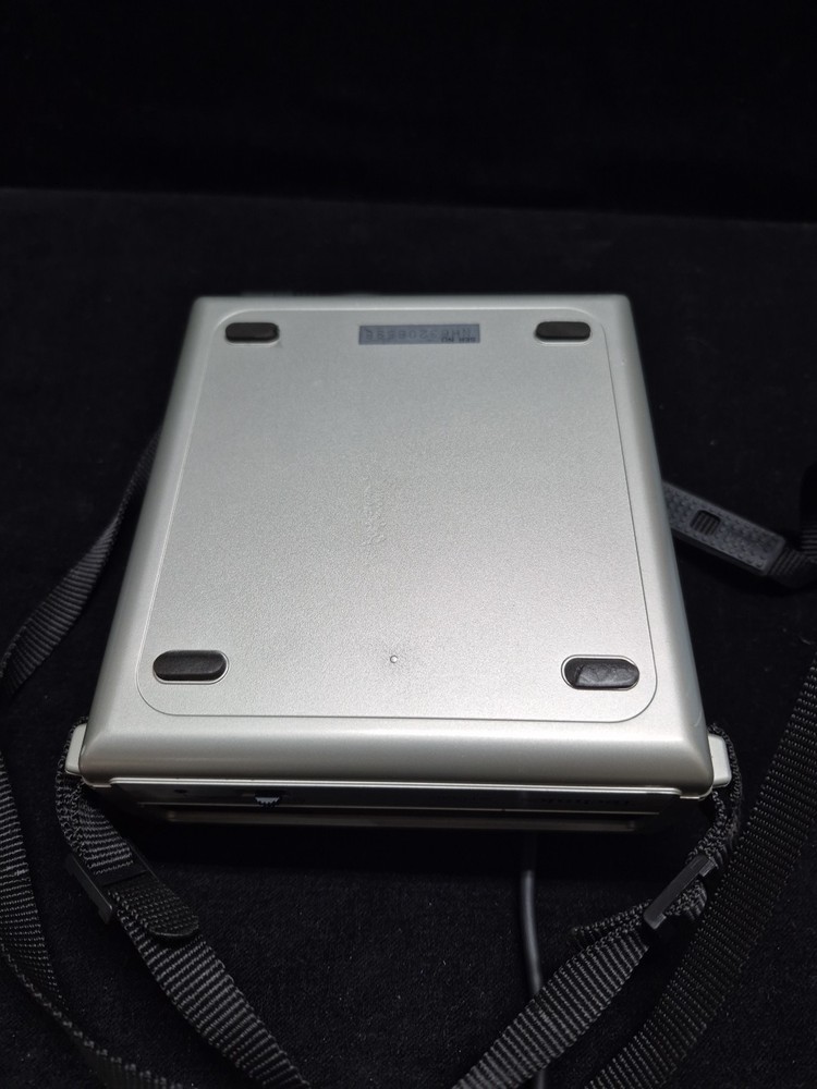 Vintage Technics Portable CD Player SL-XP7 with Case / SH-CDB7 1985