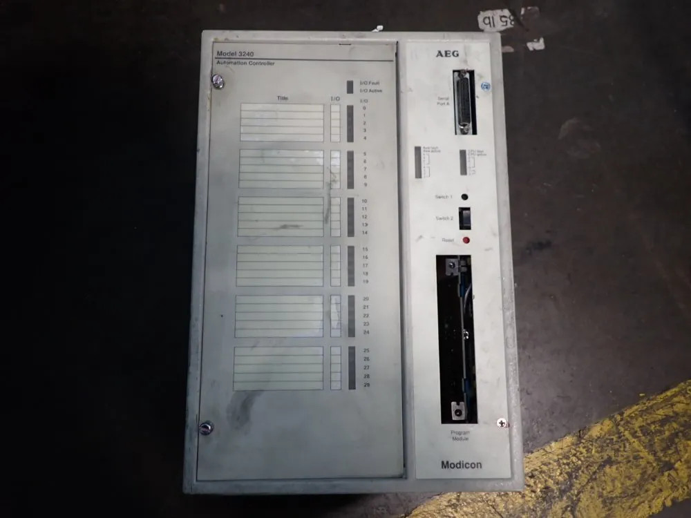 MODICON 3240 AUTOMATED CONTROLLER 10210123320